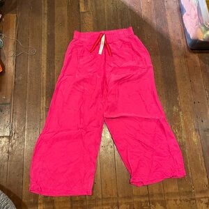 Left on Friday day trip pant hot pink size large